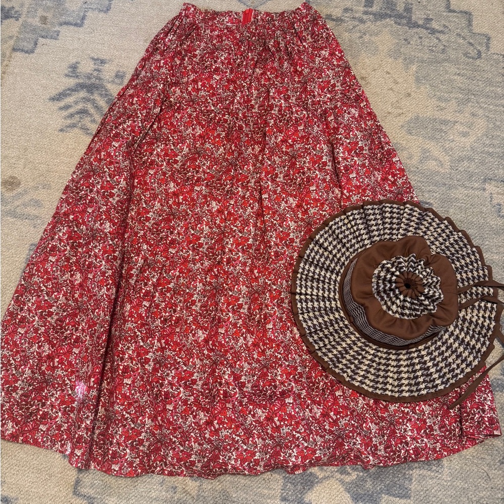 Red Floral Maxi Skirt w elasticized waist at back and zipper